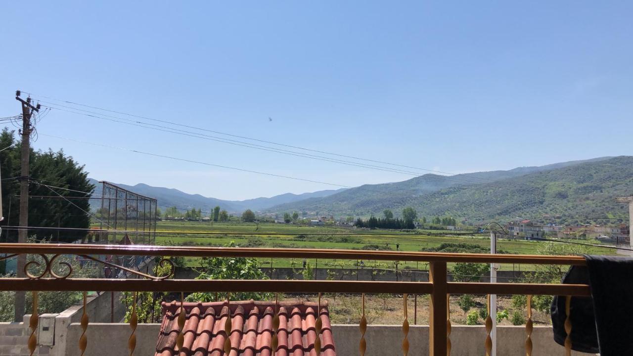 Raisa Guesthouse 12 Berat Eksteriør bilde