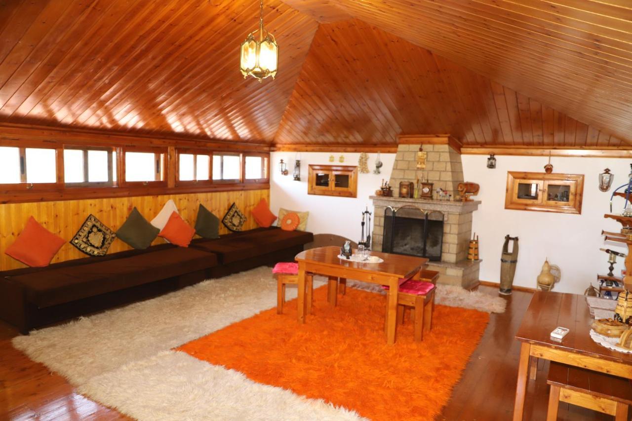 Raisa Guesthouse 12 Berat Eksteriør bilde